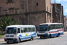 Una muestra del transporte público de la ciudad imperial del Cusco. Se muestran las rutas RTU-16 y RTU-02.