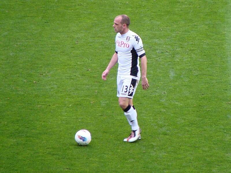 File:Danny Murphy Fulham v Norwich.jpg