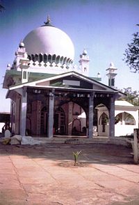 Tomb or Dargah of Sufi Saint Hazrat Murtuza Quadri located at western side Bijapur Dargah Murtuza Bijapur.jpg