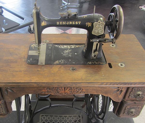 Demorest Manufacturing Company Machine