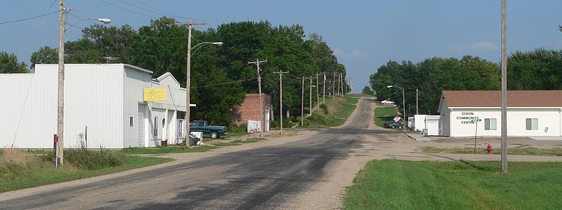 File:Dixon, Nebraska 2nd from Main 1.JPG