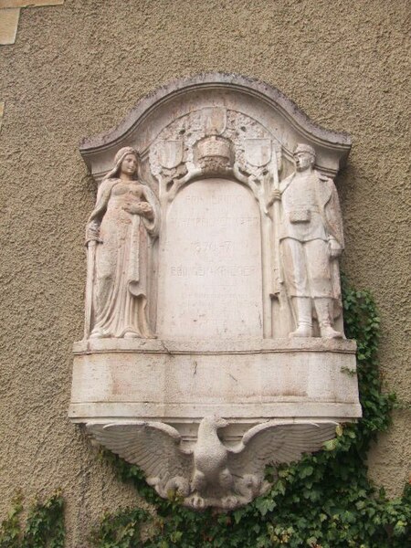 File:Ebingen Martinskirche Kriegerdenkmal 1870-71.jpg