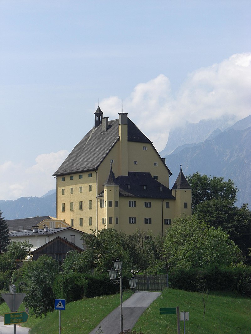 Romy Schneider 800px-Elsbethen_Schloss_Goldenstein