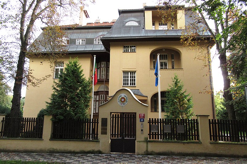File:Embassy of Portugal in the Czech Republic.jpg