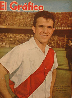 Ermindo Onega Argentine footballer (1940–79)