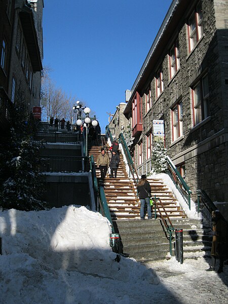 File:Escalier Casse-Cou 03.jpg