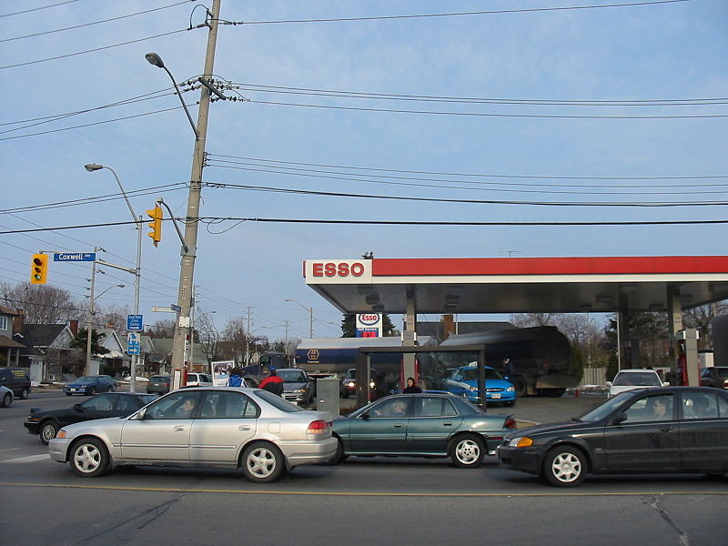 File:Esso station.jpg