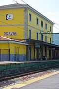 Estación de Pravia - vía 1.jpg