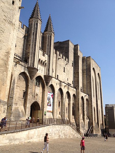 File:Façade du palais des papes (Avignon).jpg