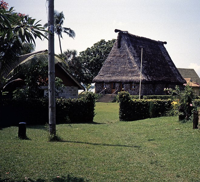 File:Fiji-Mbau-3 1985-86.jpg