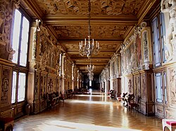 Château De Fontainebleau