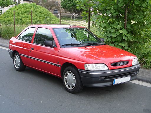 Ford-Escort-Limousine-2-türig-Modell-1993