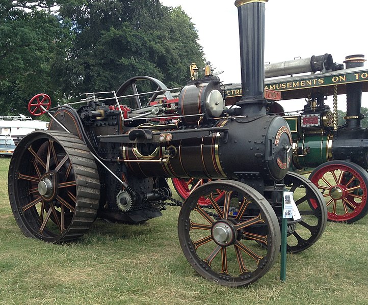 File:Fowler traction engine 'Tommy' (15474064175).jpg