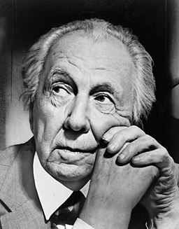 256px-Frank_Lloyd_Wright_portrait I Spell It Nature