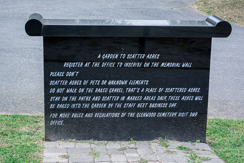 File Freedom Garden Signage 02 Glenwood Cemetery 2014 09 19