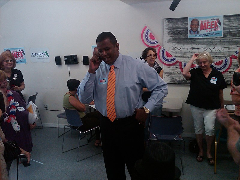 File:Ft Myers Phone Bank (5075489615).jpg