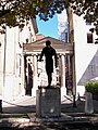 Vieille-ville, Genève. Statue Pictet de Rochemont, située en haut de la Rampe de laTreille.