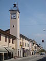 Palácios na Via Libertà e a Torre do Relógio