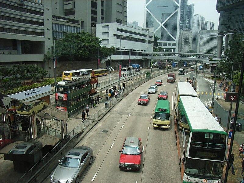 File:HK QWB Queensway Bay biz hrs.jpg