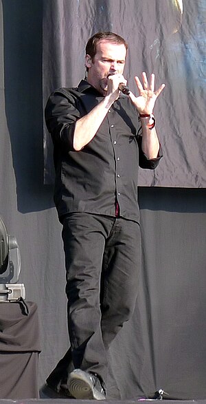 Hansi Kürsch - Tuska 2011.jpg