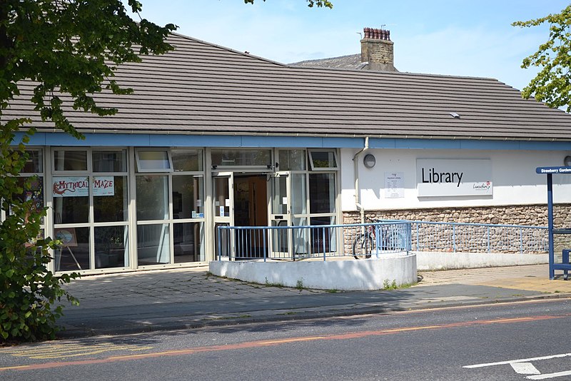 File:Heysham Library (14689029966).jpg