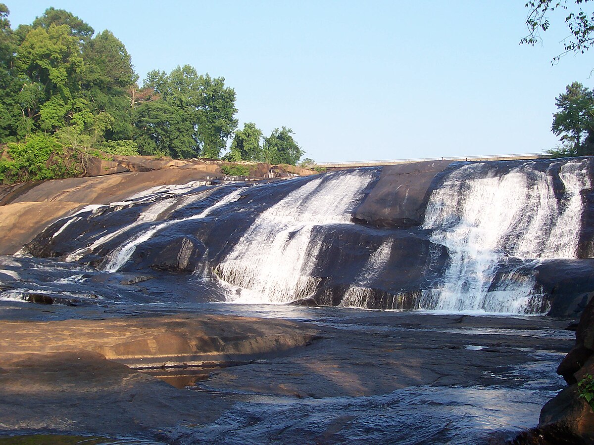 Interesting sites. High Falls. High Falls Genesz. Водопадная улица. High Fall.