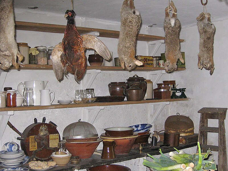 File:Home Farm larder, Beamish Museum, 17 May 2011.jpg