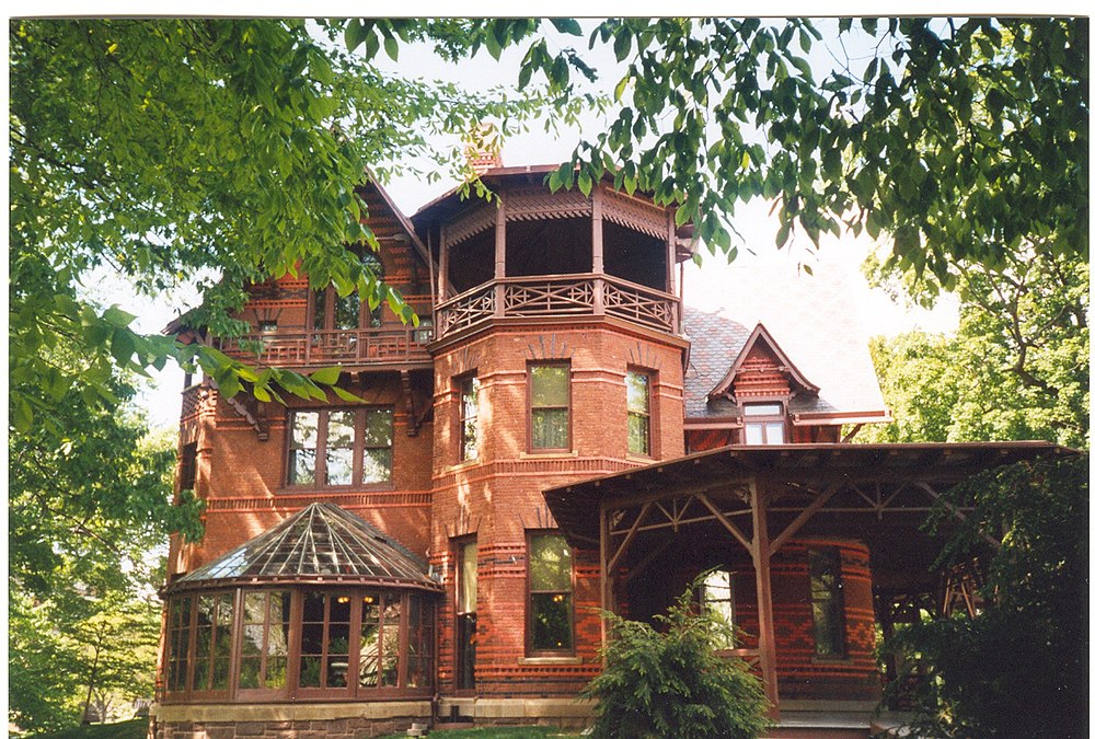Photo of Mark Twain House
