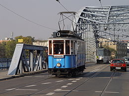 Opis tego obrazu, również skomentowany poniżej