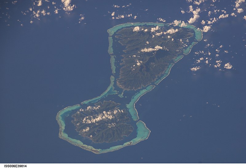 File:ISS006-E-39814 - View of the Society Islands.jpg