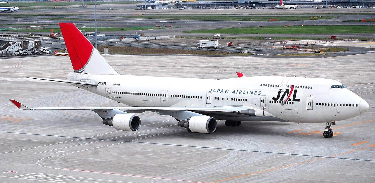 高価値 JAL 747-400 ビジネスクラスシート illuminated 航空機