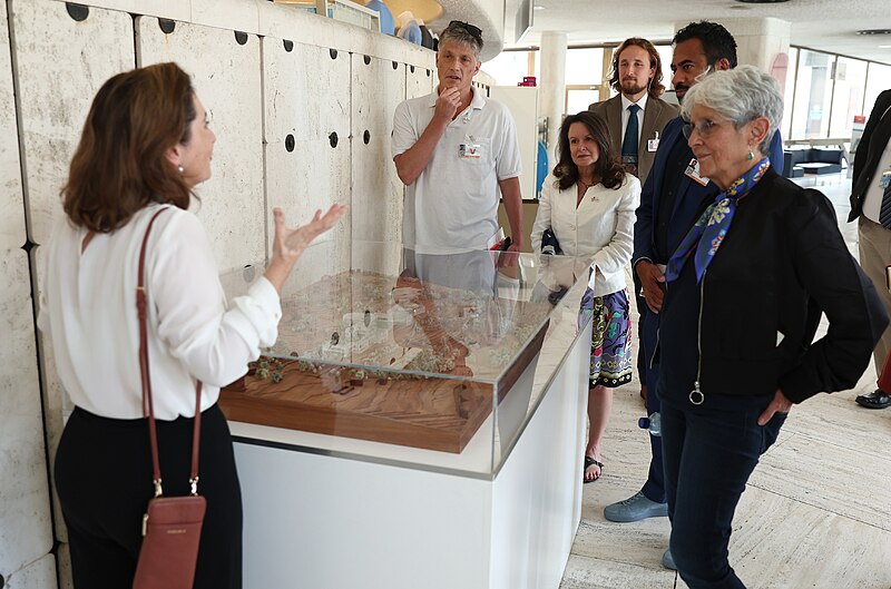 File:Joan Baez visited the United Nations Office in Geneva for a tour that included a visit to the Human Rights Council Chamber with U.S. Ambassador Michèle Taylor on June 28, 2023 - 4.jpg