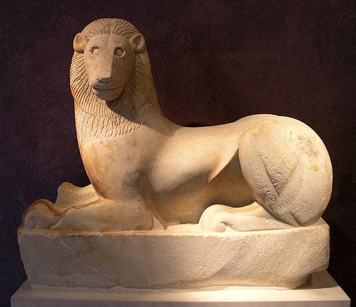 File:KAMA Lion de la Porte Sacrée.jpg