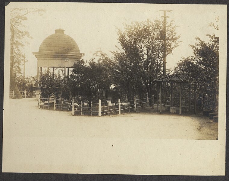 File:Keijyo shrine 14.jpeg