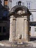 La Rochelle - kašna Pillory.jpg