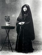 Сеньора Макао в традиционном платье Макао - до.