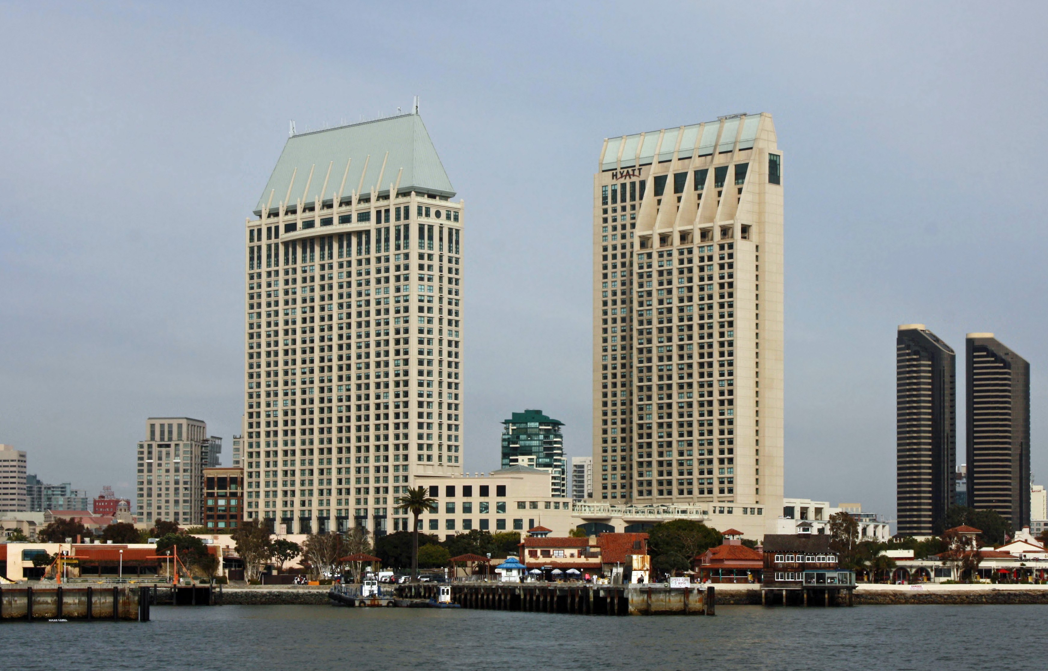 Seaport Village station - Wikipedia