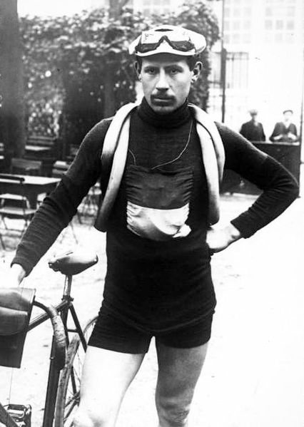 Marcel Buysse, winner of the second Tour of Flanders, pictured in 1913
