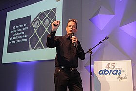 Martin Lindstrom, palestrante internacional da 47ª Convenção ABRAS (10160910616).jpg