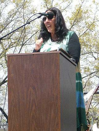 <span class="mw-page-title-main">Mary Ann Vecchio</span> Kent State protester (born 1955)