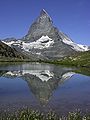 Matterhorn gespiegelt --Ursula Stürmer 20:54, 1 September 2007 (UTC) (7.99MP)