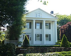 Maxwell-E-Perkins-House-New-Canaan-CT-USA.jpg