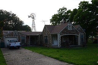 <span class="mw-page-title-main">Merritt House (Greenbrier, Arkansas)</span> Historic house in Arkansas, United States