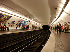 Station Metro Pour Casino De Paris