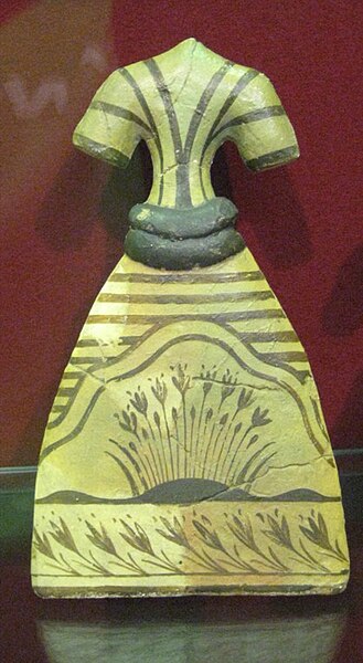 File:Minoan ex voto dress01 pushkin.jpg