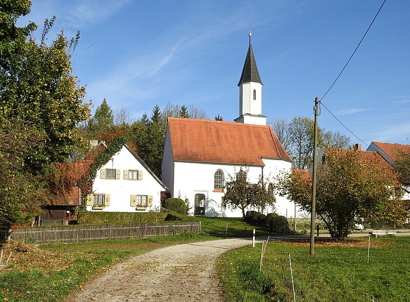 File:Mittelstetten, FFB - Vogach - Kirche St Johannes d T v S.jpg