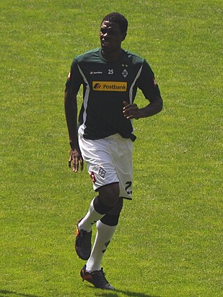 <span class="mw-page-title-main">Mohamadou Idrissou</span> Cameroonian footballer (born 1980)