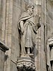 משה מחזיק את לוחות הברית בקתדרלת מילאנו