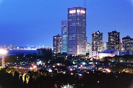 Mumbai night skyline.jpg