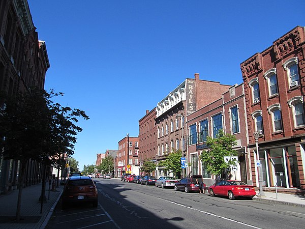 Image: North High Street, Holyoke MA